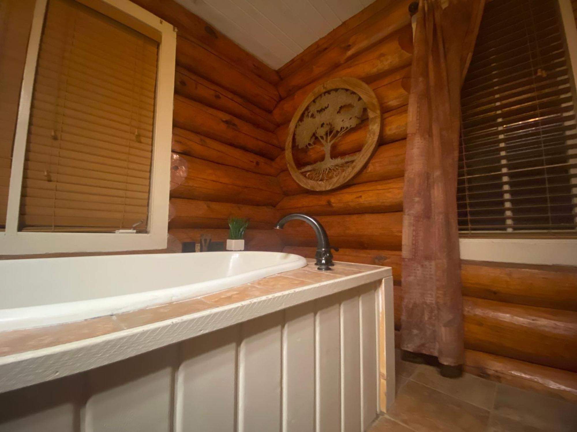 Historic Log Cabin #14 At Horse Creek Resort Rapid Stadt Exterior foto